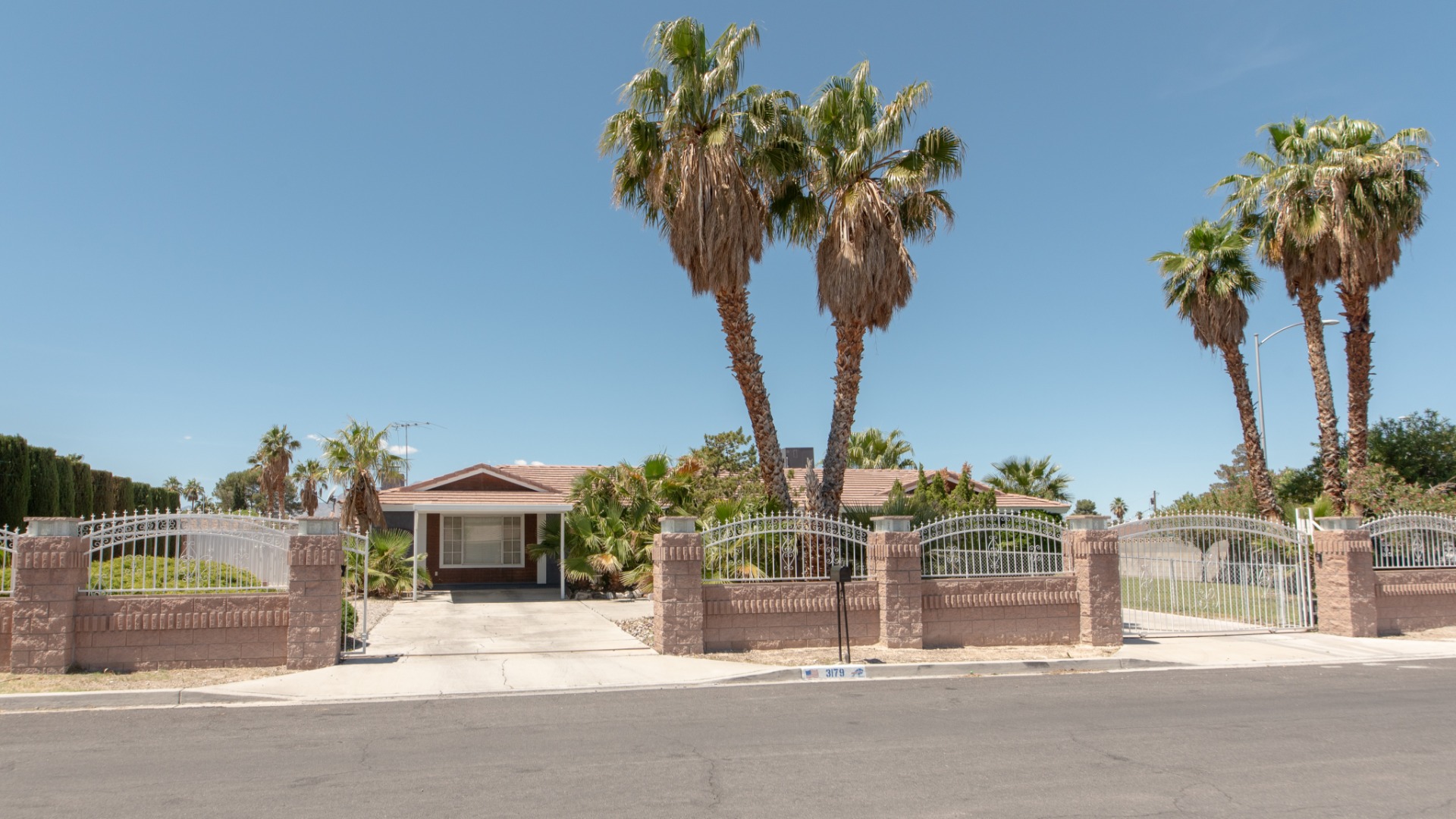 3179 Sisk Road Stephanie Napoli The Napoli Group, BHHS Nevada Properties
