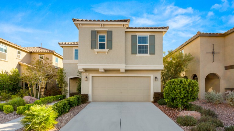 Ashlee Ridge Stephanie Napoli The Napoli Group, BHHS Nevada Properties